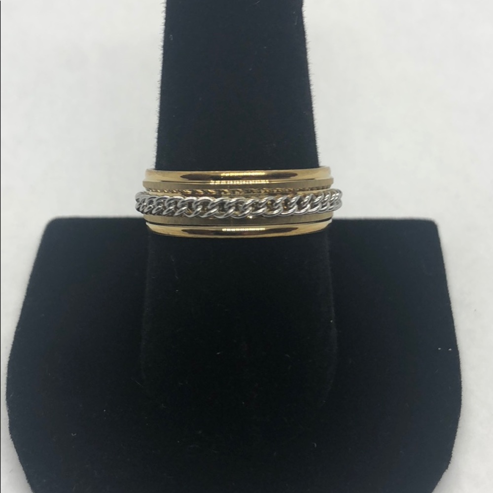 Men’s ring